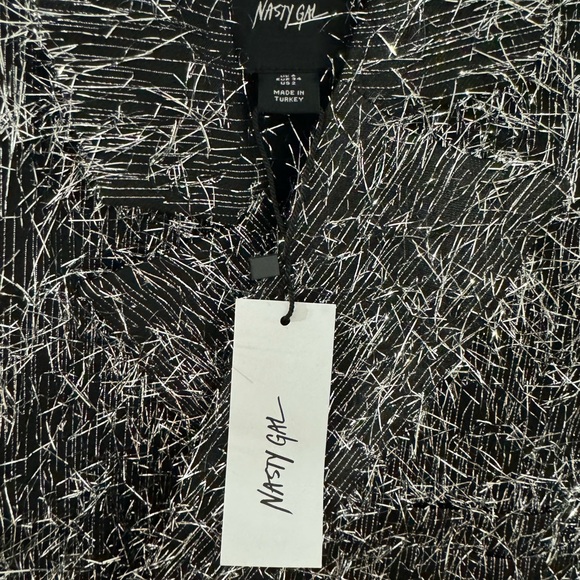 NASTY GAL Tinsel Cropped Blazer - Picture 5 of 6